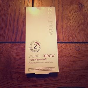 Wunderbrow- NWOT